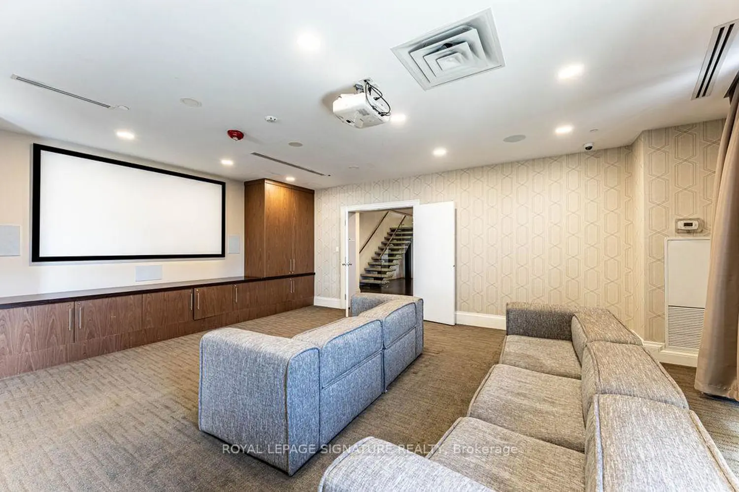 Additional image 16 of 20 Bruyeres Mews 501