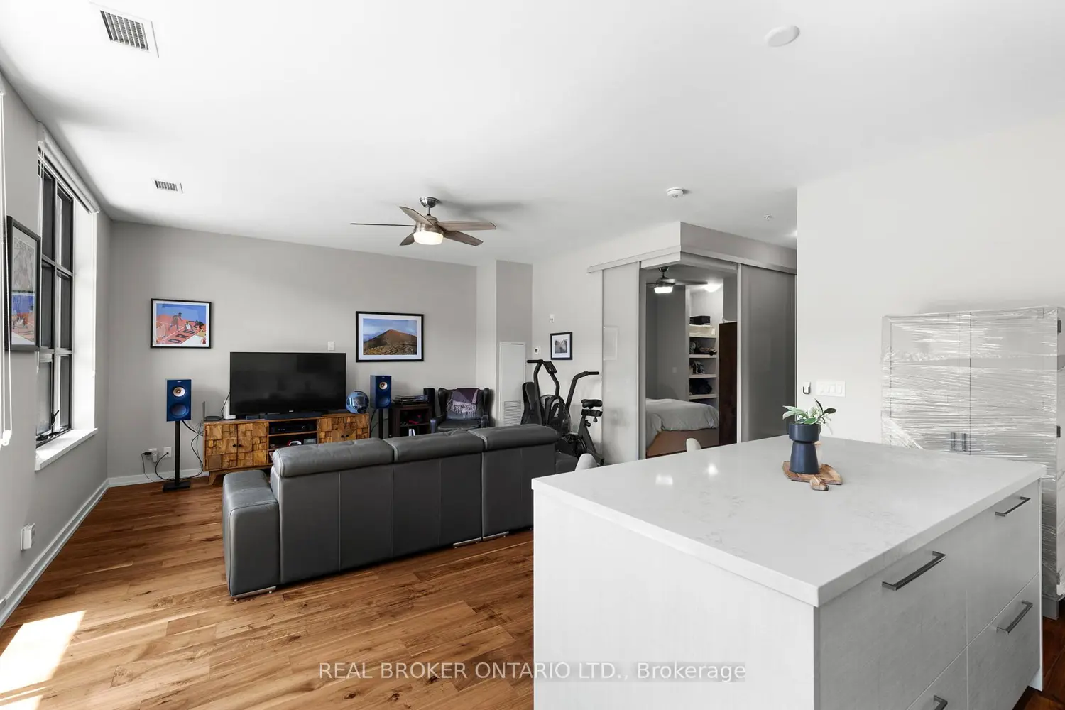 Additional image 7 of 21 Matchedash Street 204
