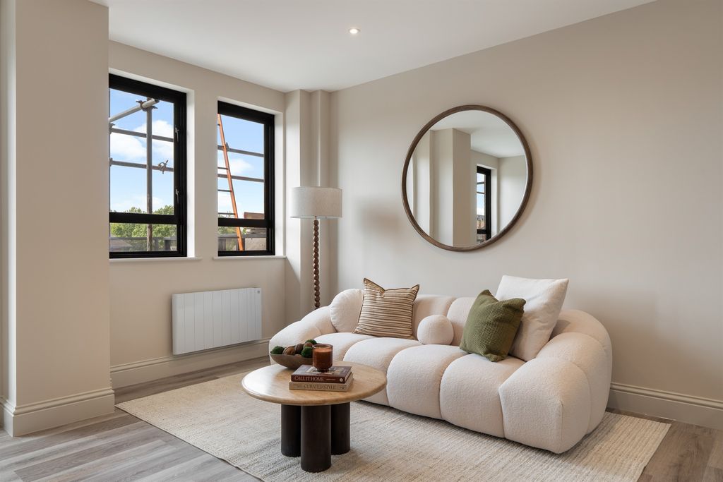 Additional image 7 of 1 bed flat for saleUpper Market Street, Eastleigh SO50