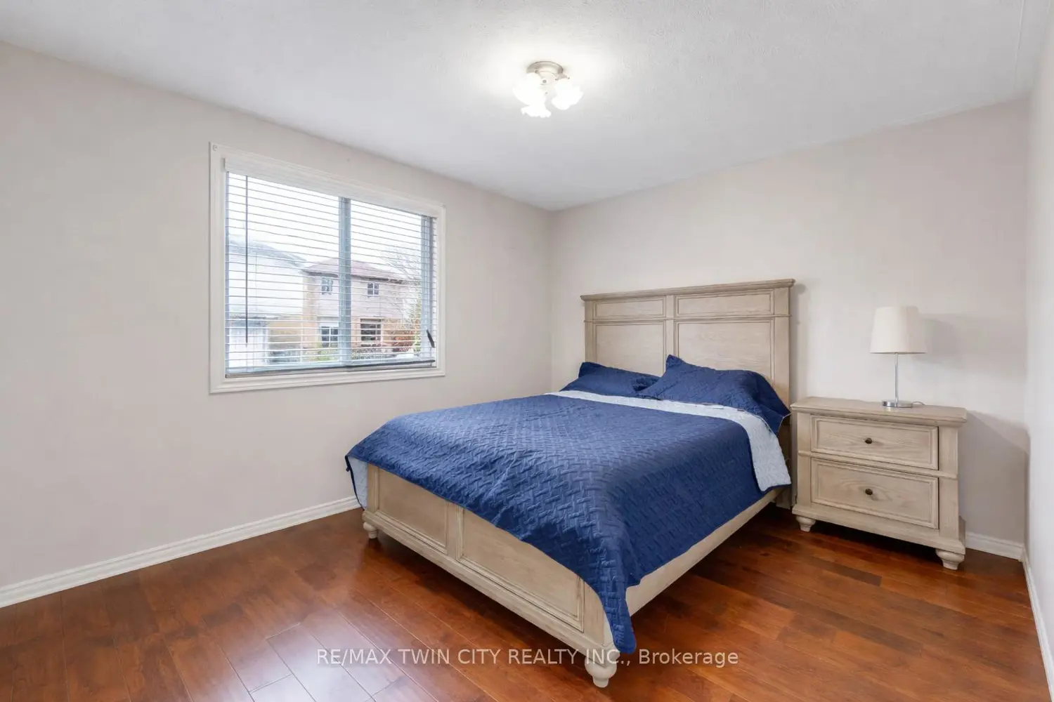 183 Bush Clover Crescent photo 3