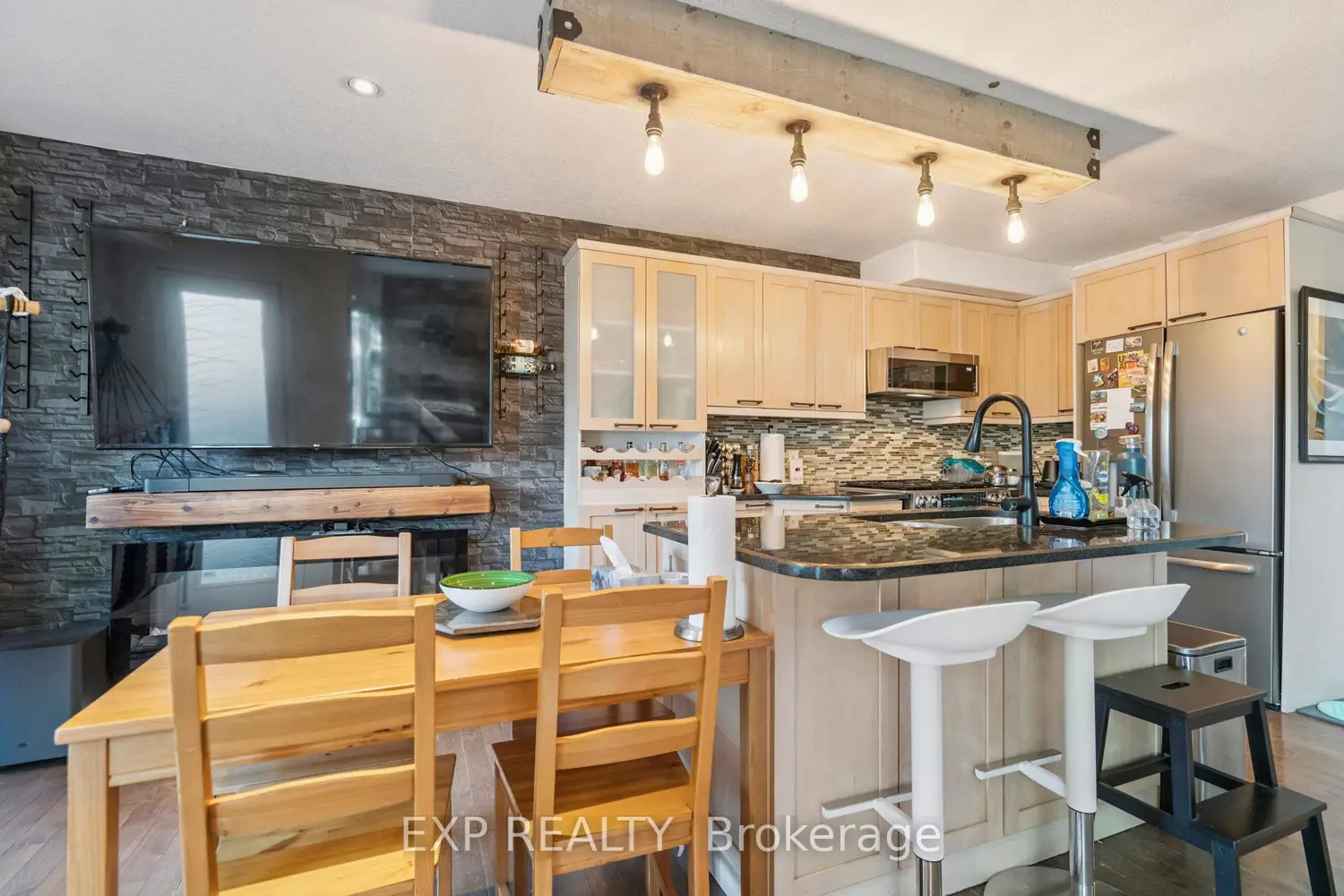 Additional image 8 of 27 Pettit Street