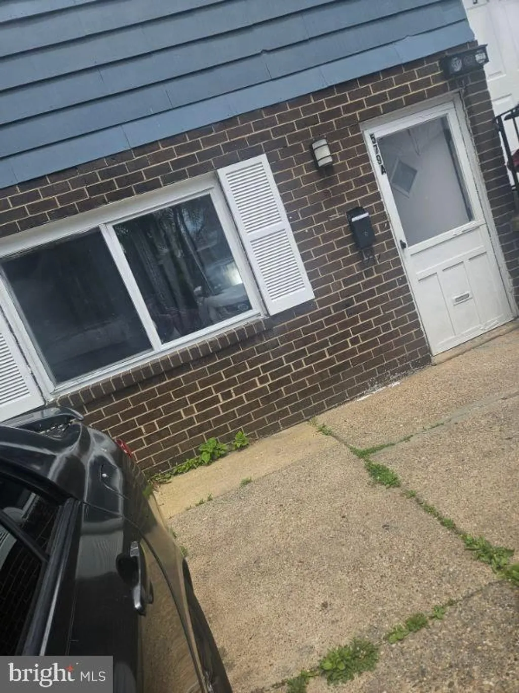 579 Allengrove Street, Philadelphia, PA 19120
