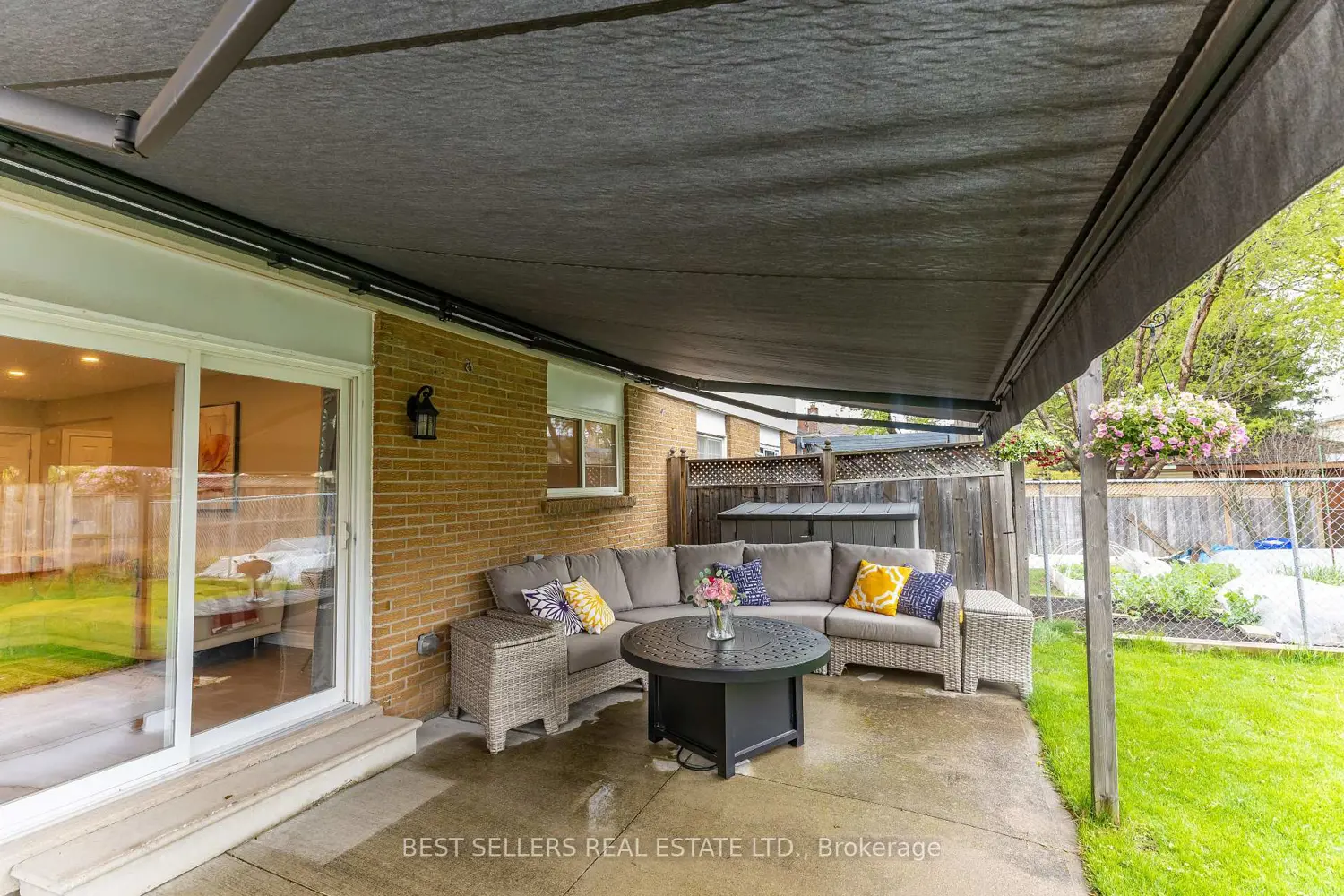 Additional image 16 of 2554 Palisander Avenue