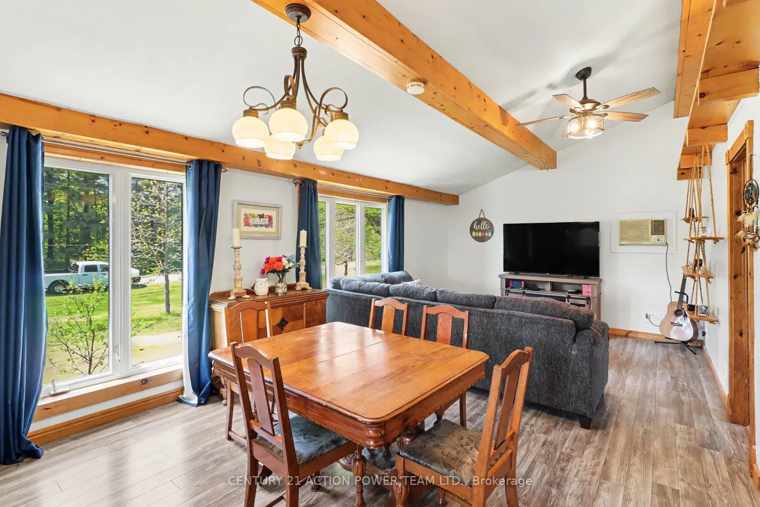 579 Montee Lajeunesse Road photo 3