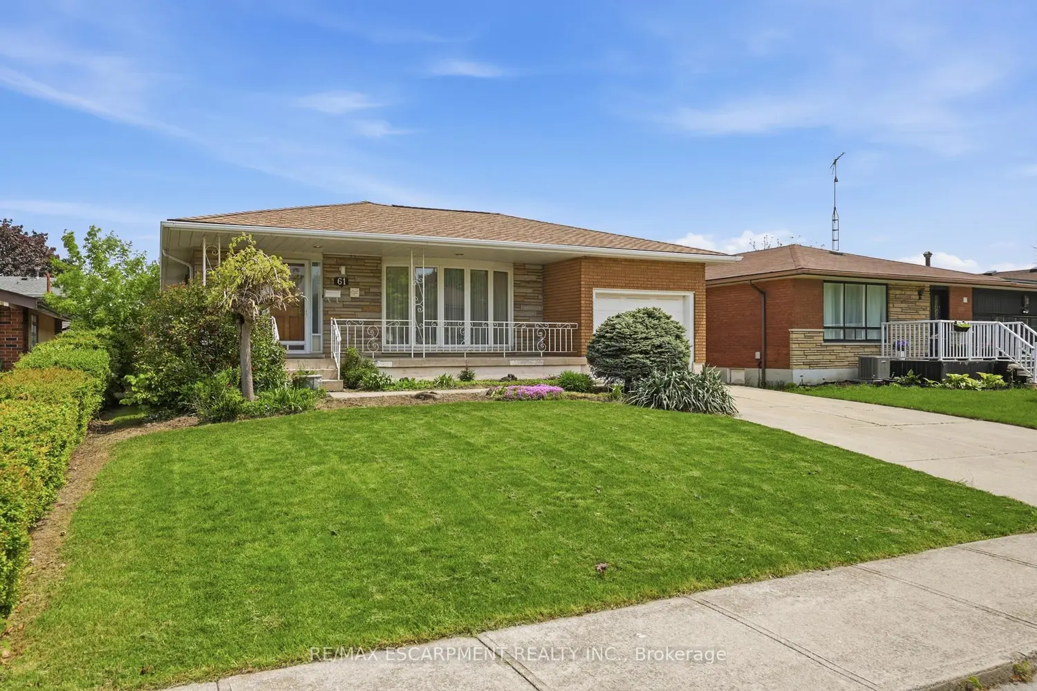 61 Bellingham Drive photo 2