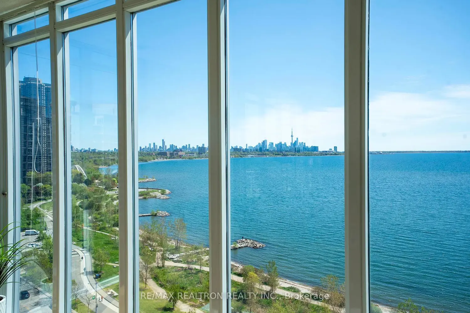 Additional image 10 of 58 Marine Parade Drive 1203