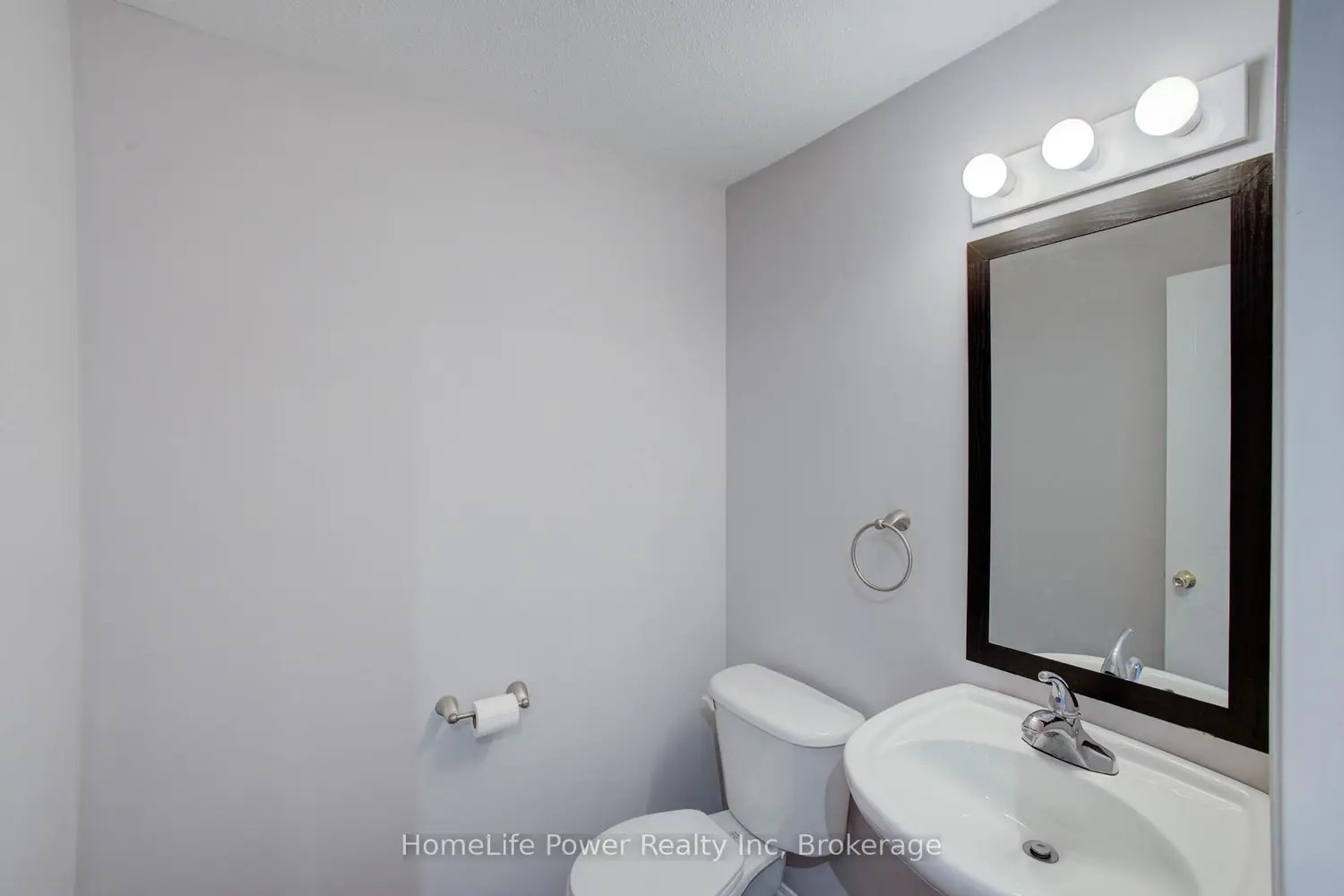 53 Prosperity Drive photo 3