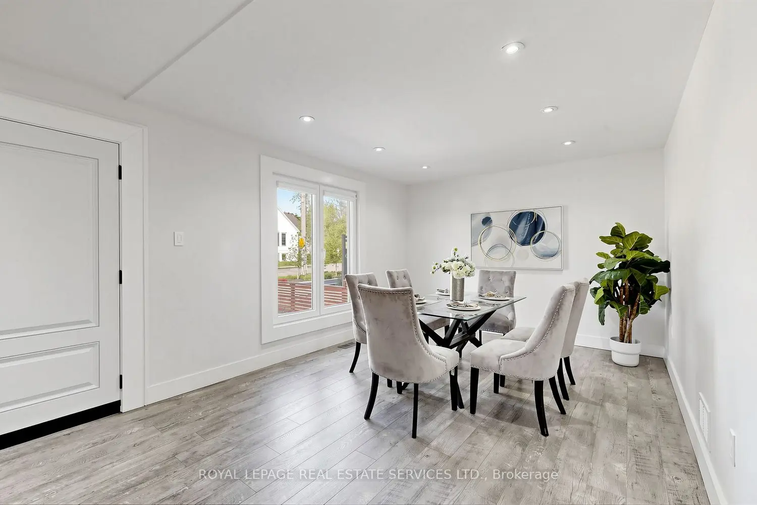 285 Bronte Road photo 3