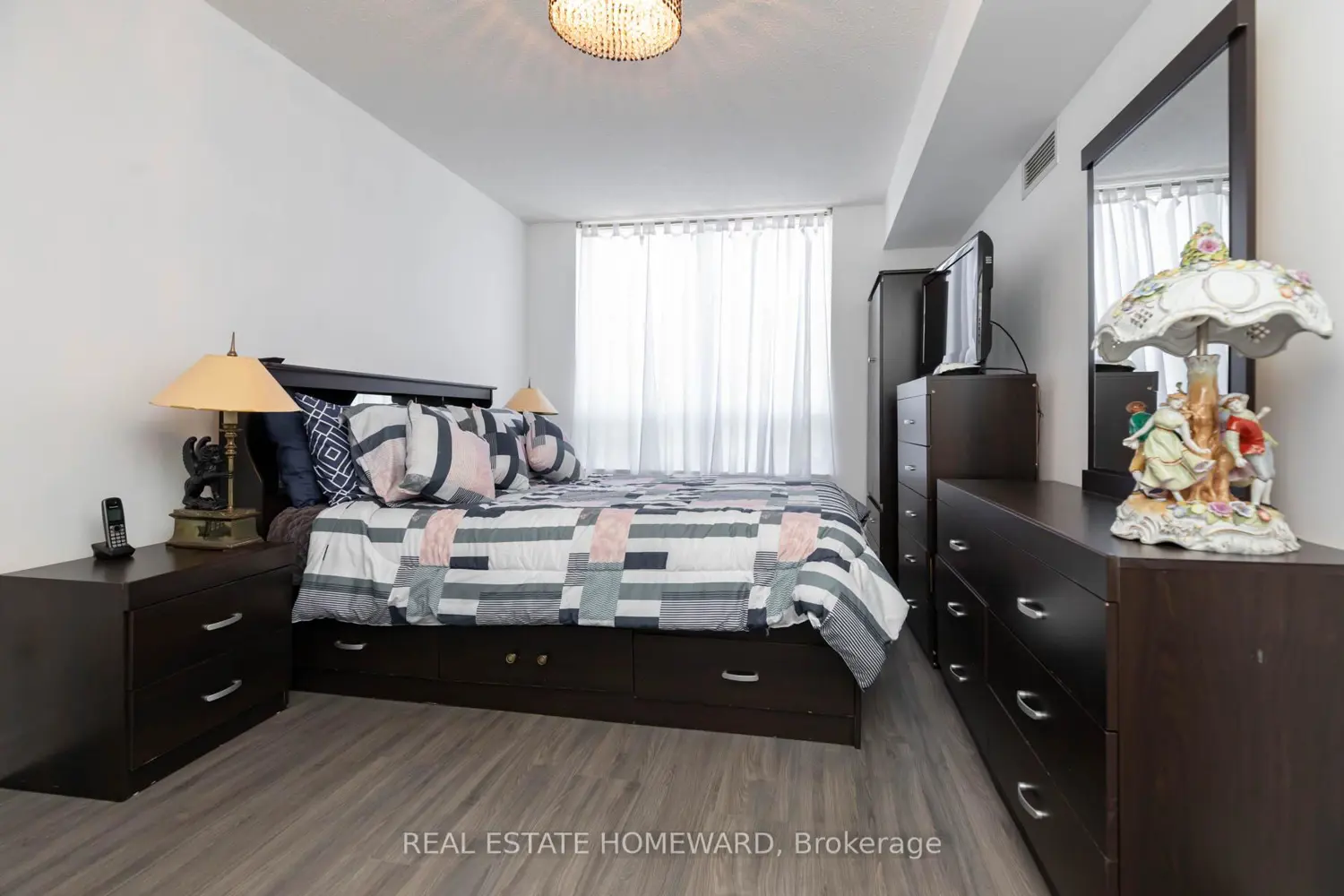 Additional image 10 of 1730 Eglinton Avenue 201