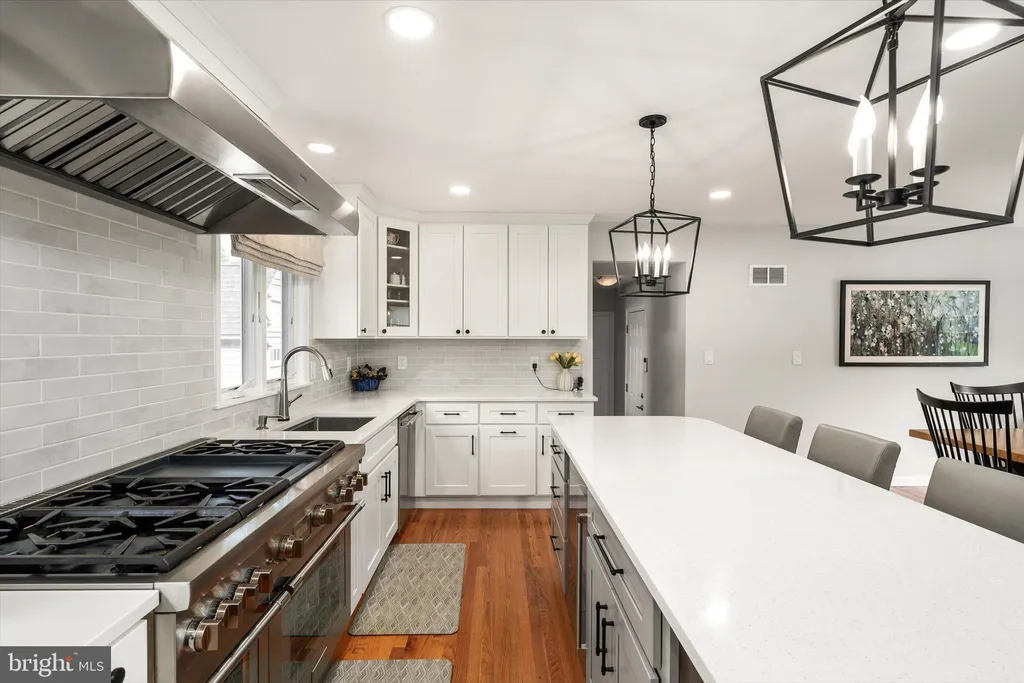 Additional image 8 of 9 Holly Lane, Lawrenceville, NJ 08648