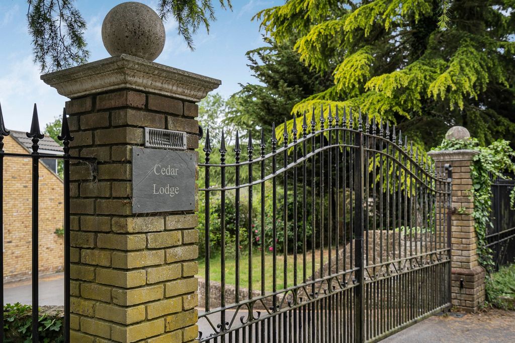 Additional image 34 of 7 bed detached house for saleHeadley Road, Epsom KT18
