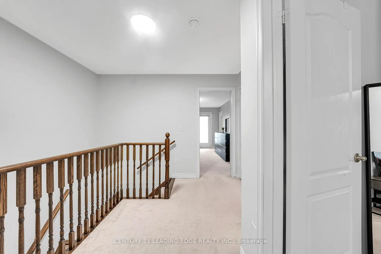 Additional image 17 of 1727 Carousel Drive