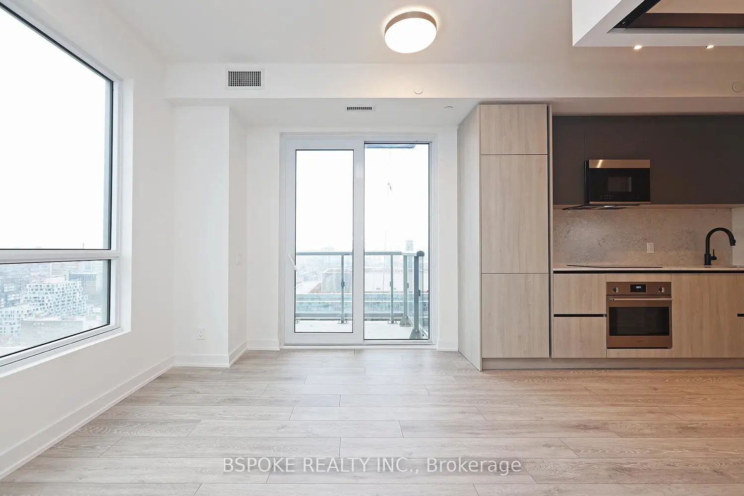 Additional image 20 of 108 Peter Street 2811