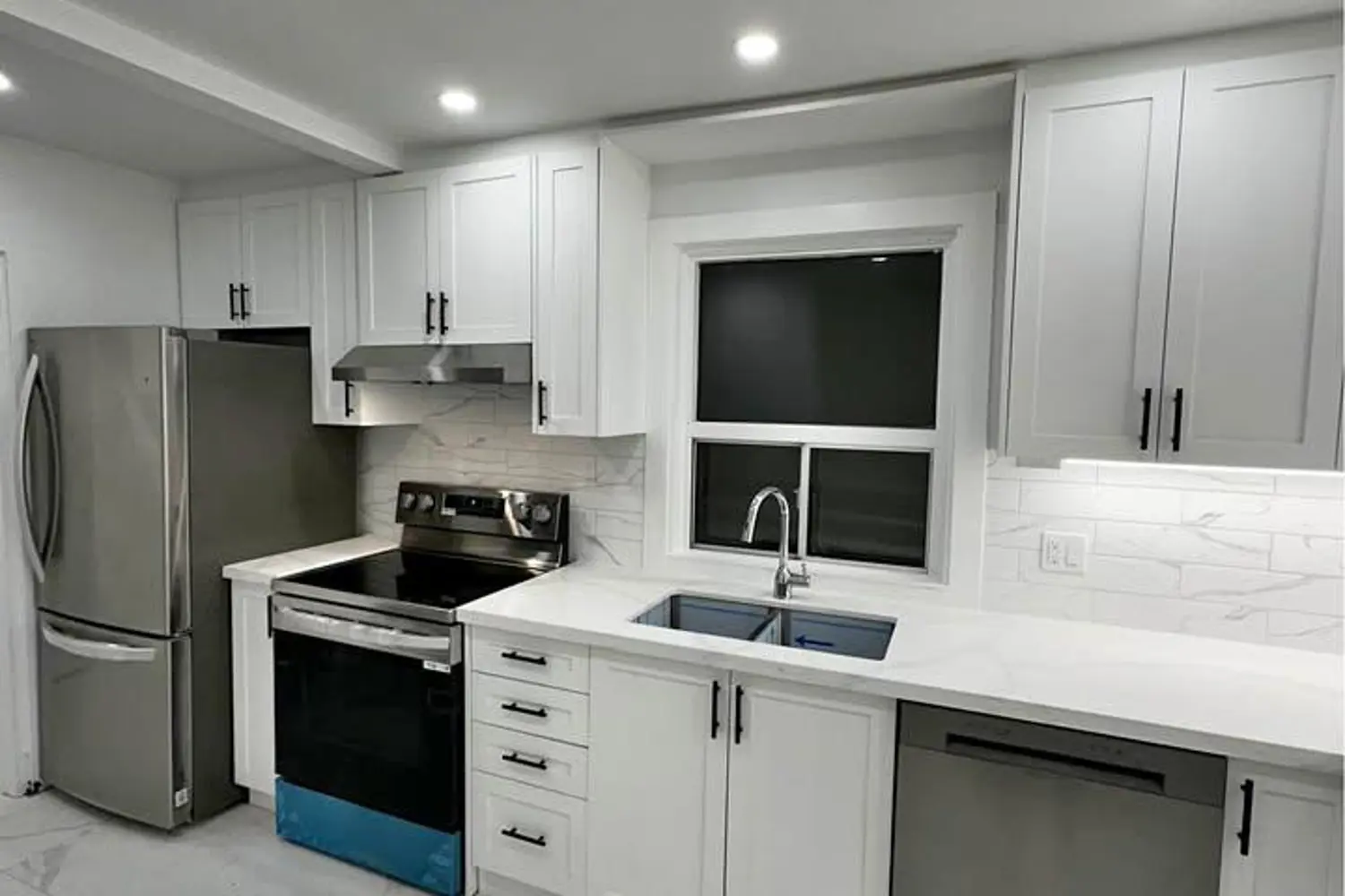 10 Anticosti Drive