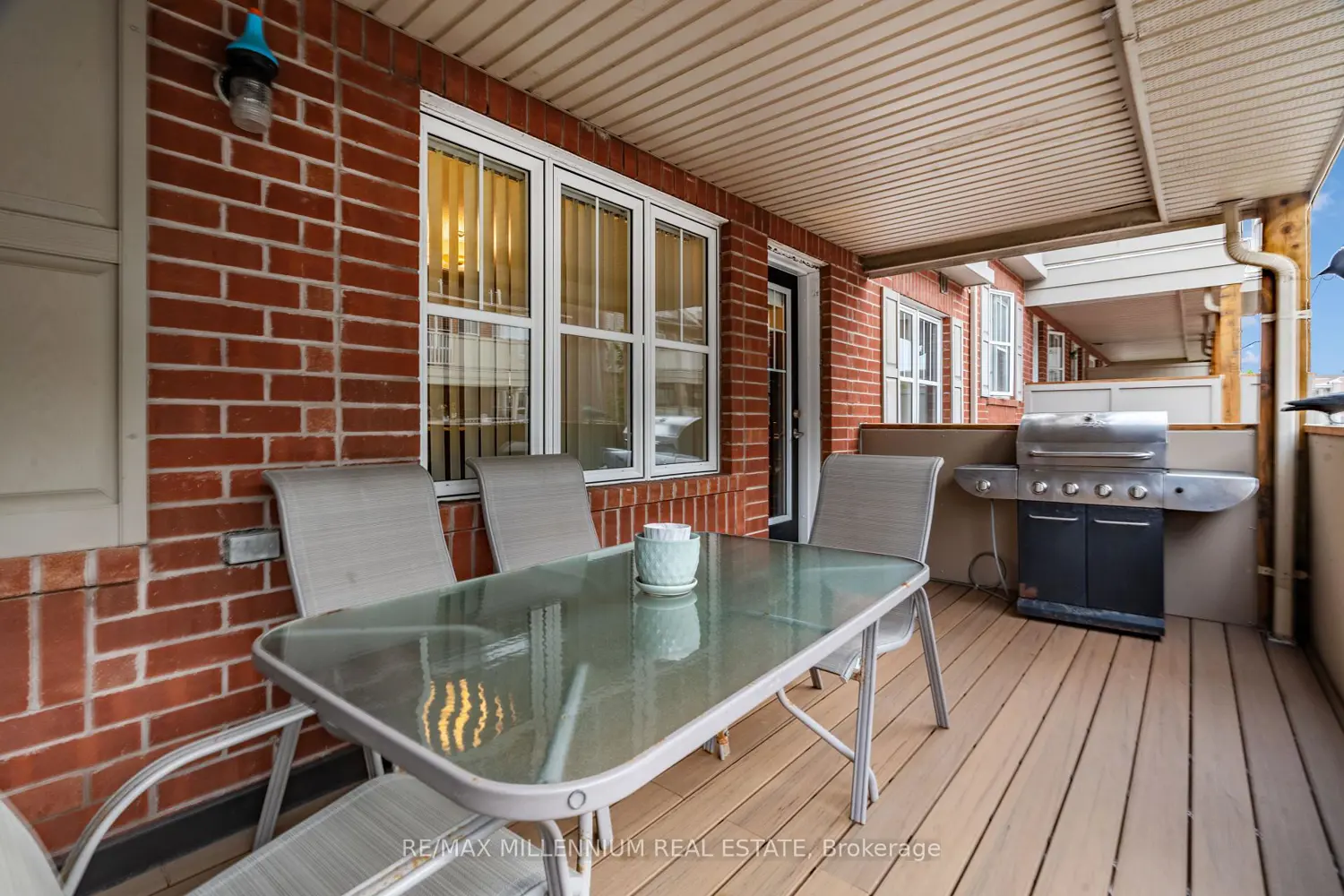 Additional image 5 of 774 Neighbourhood Circle 4