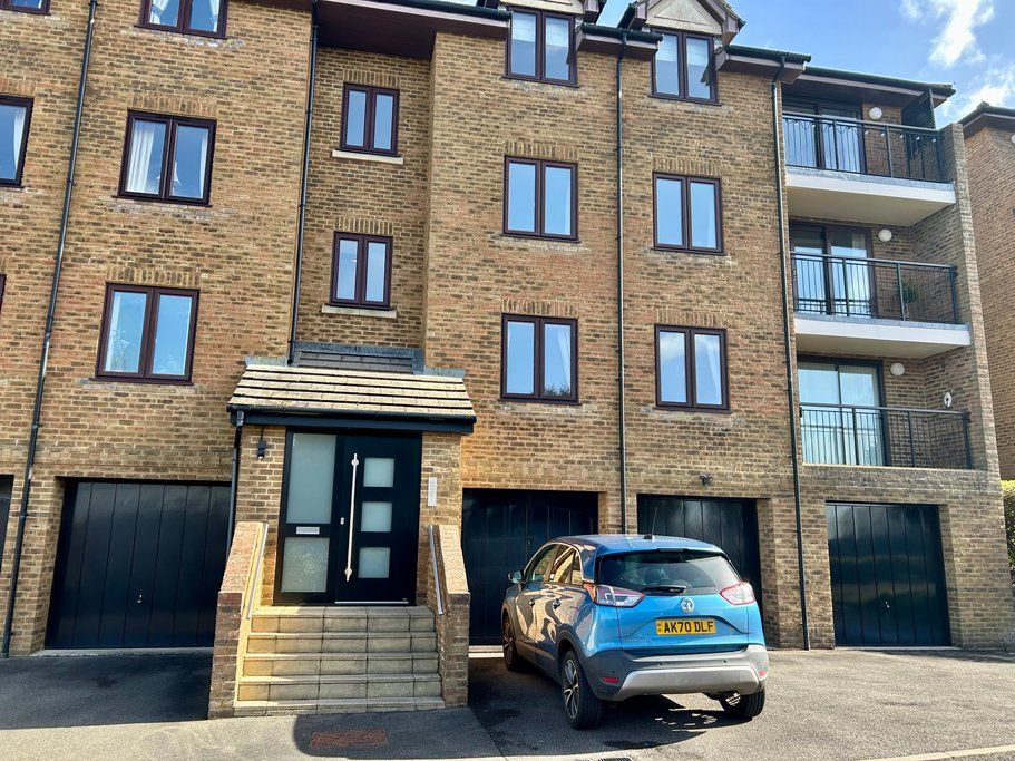 Additional image 2 of 2 bed flat for saleSamphire Court, Dover CT16