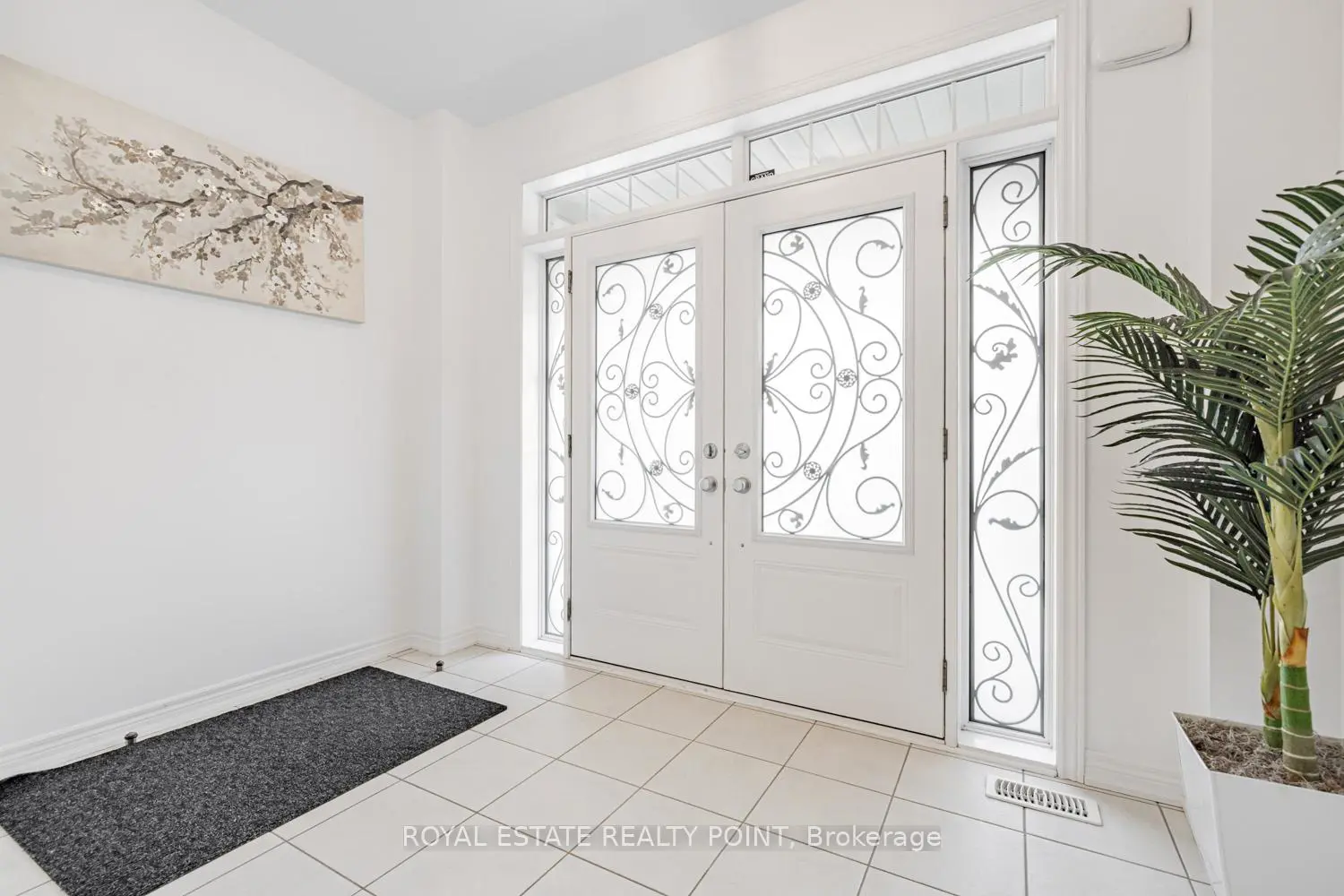 44 Headwind Boulevard photo 3