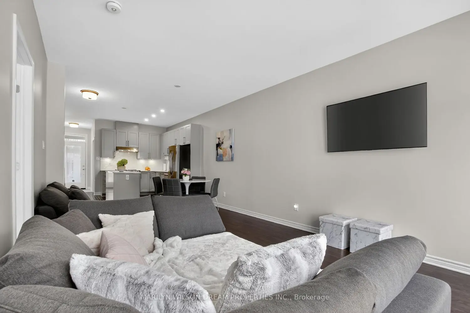 203 Maygrass Way photo 5