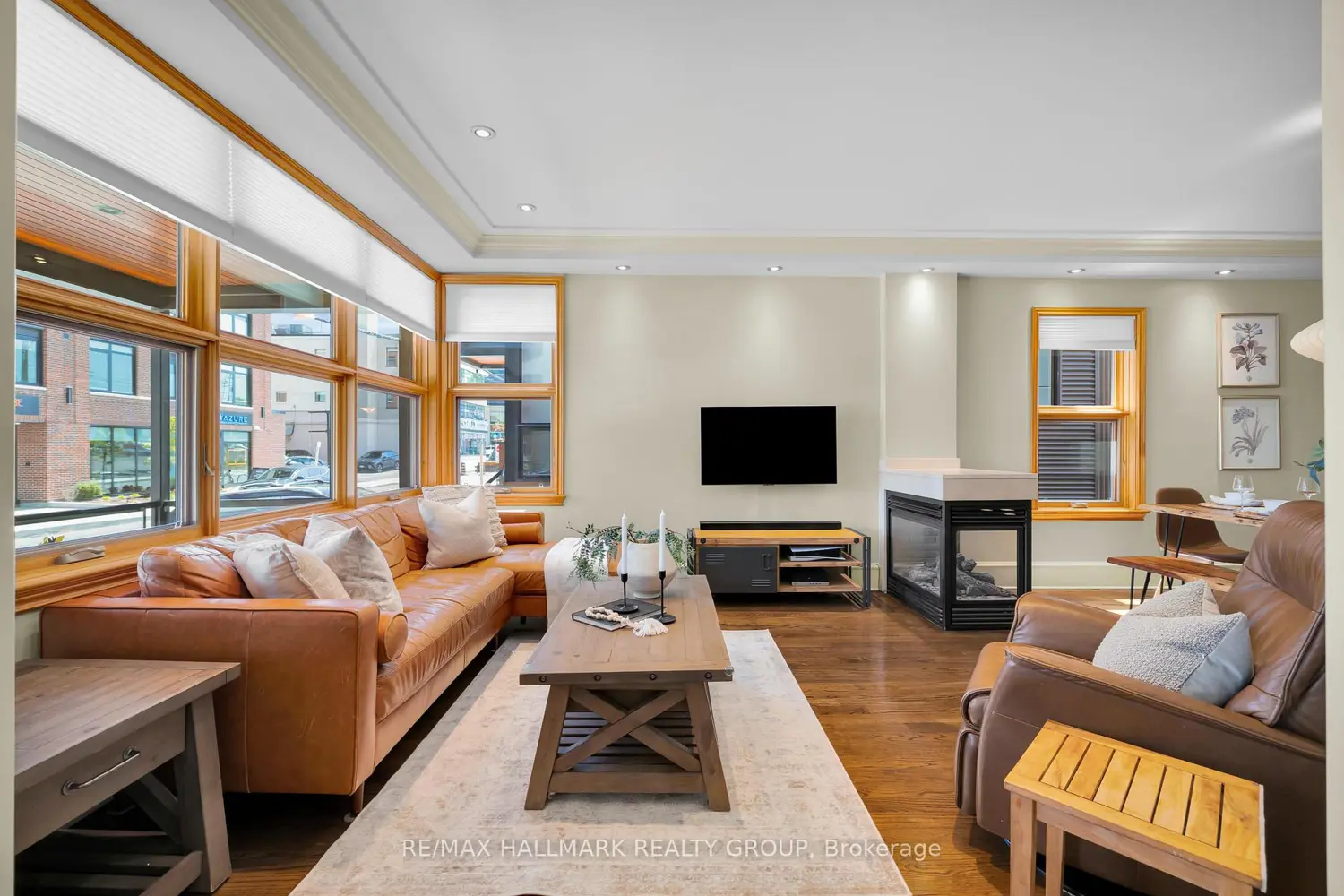 376 Winona Avenue photo 4