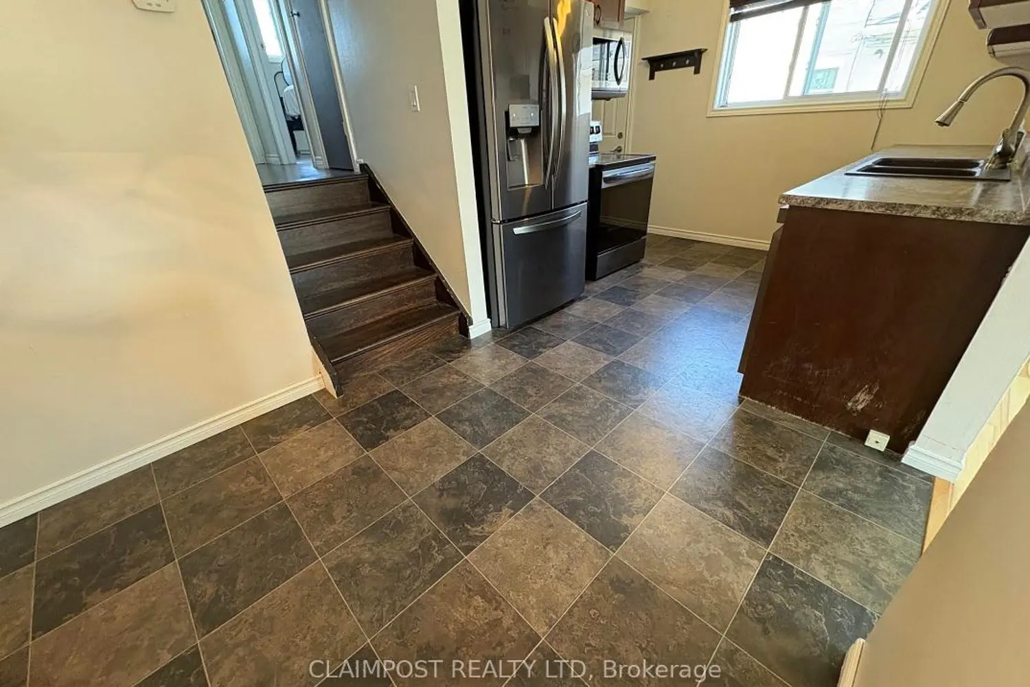 Additional image 8 of 795 Denise Street