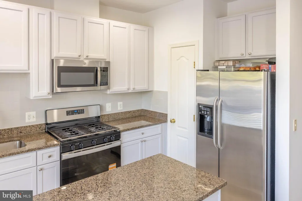 Additional image 35 of 12824 Clarksburg Square Road Unit 105, Clarksburg, MD 20871