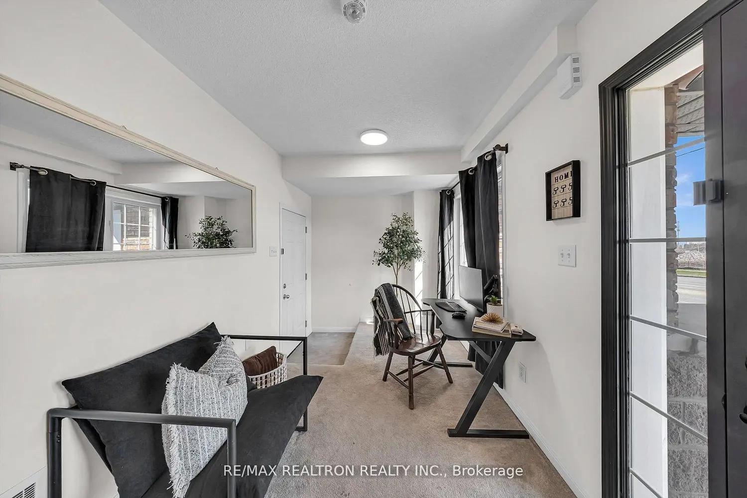 1365 Salem Road photo 2