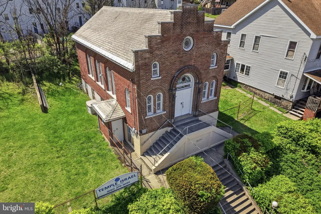 Additional image 5 of 194 Bankway Street, Lehighton, PA 18235