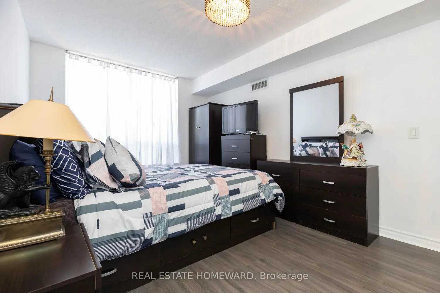 Additional image 11 of 1730 Eglinton Avenue 201