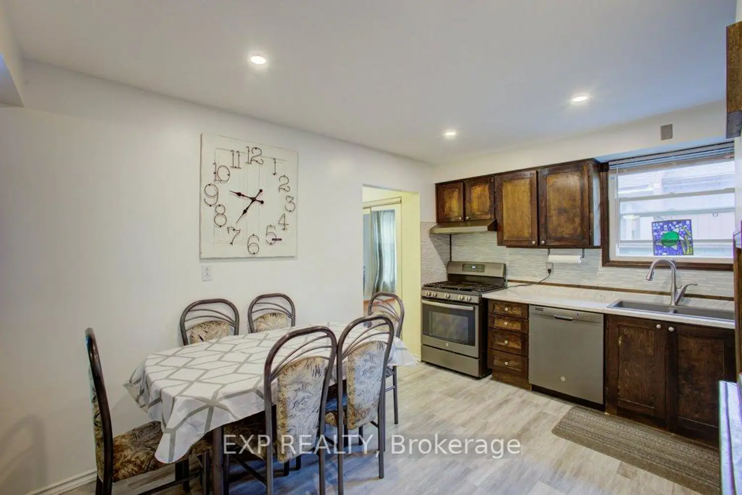 Additional image 7 of 44 Madison Avenue