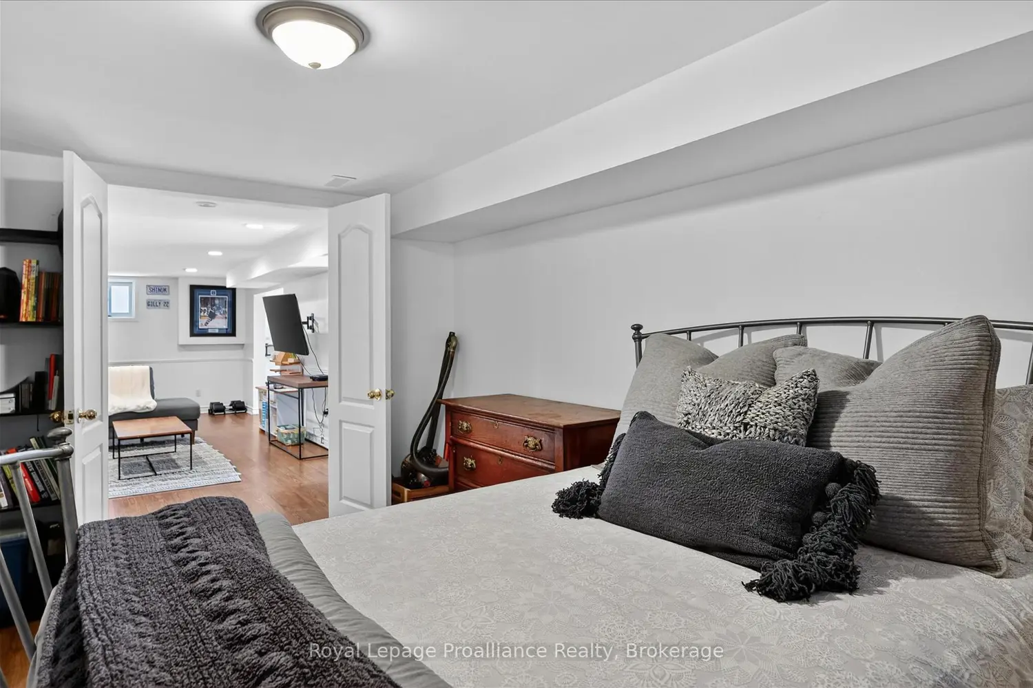 129 Goodfellow Road photo 2