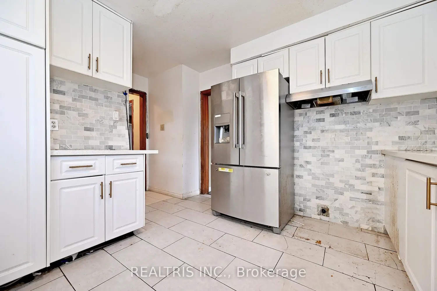 Additional image 7 of 116 Sutherland Avenue