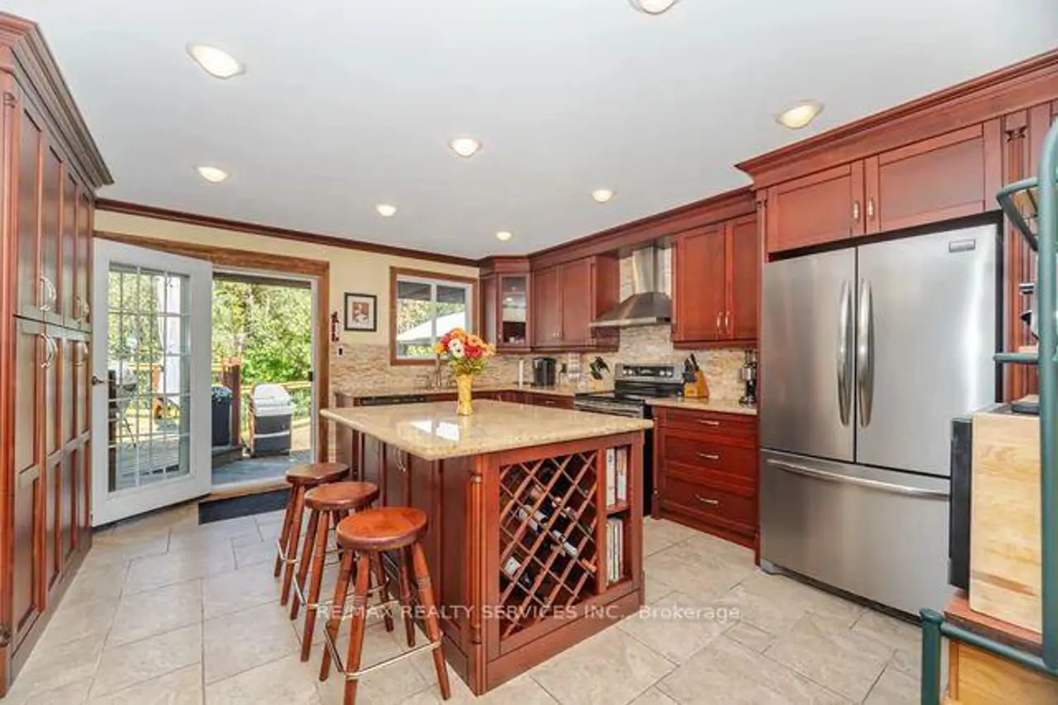 24 Cedar Drive photo 5