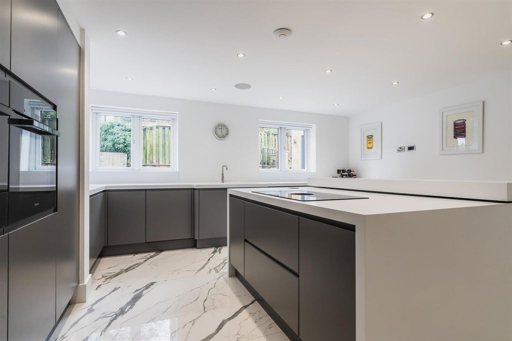 Additional image 12 of 4 bed detached house for saleSoaper Lane, Dronfield S18