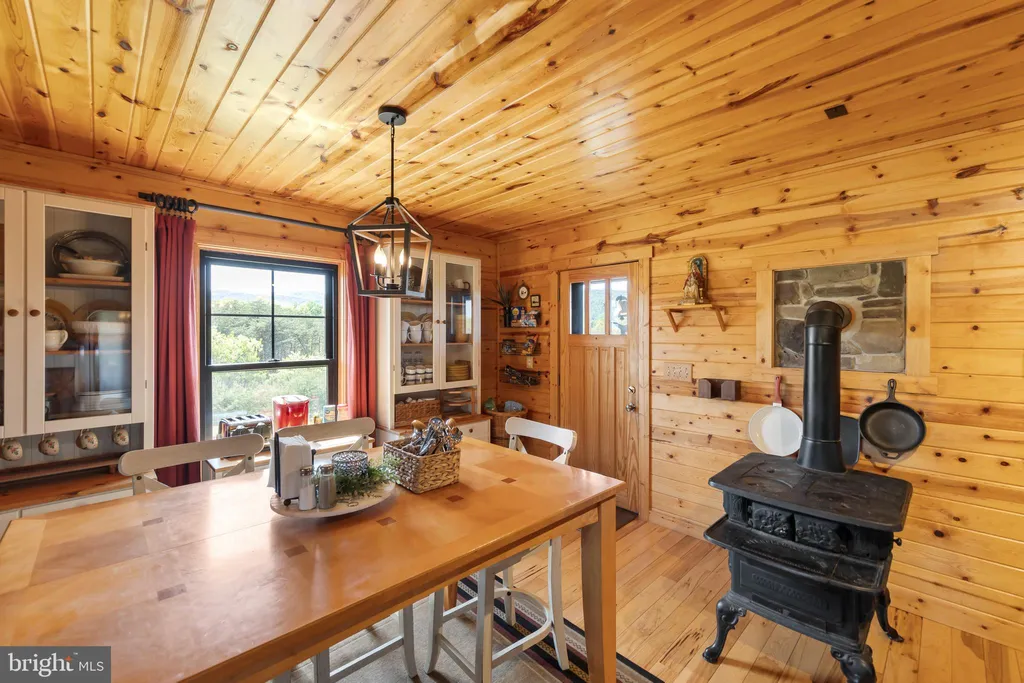 Additional image 29 of 453 Wheaton Drive, Purgitsville, WV 26852