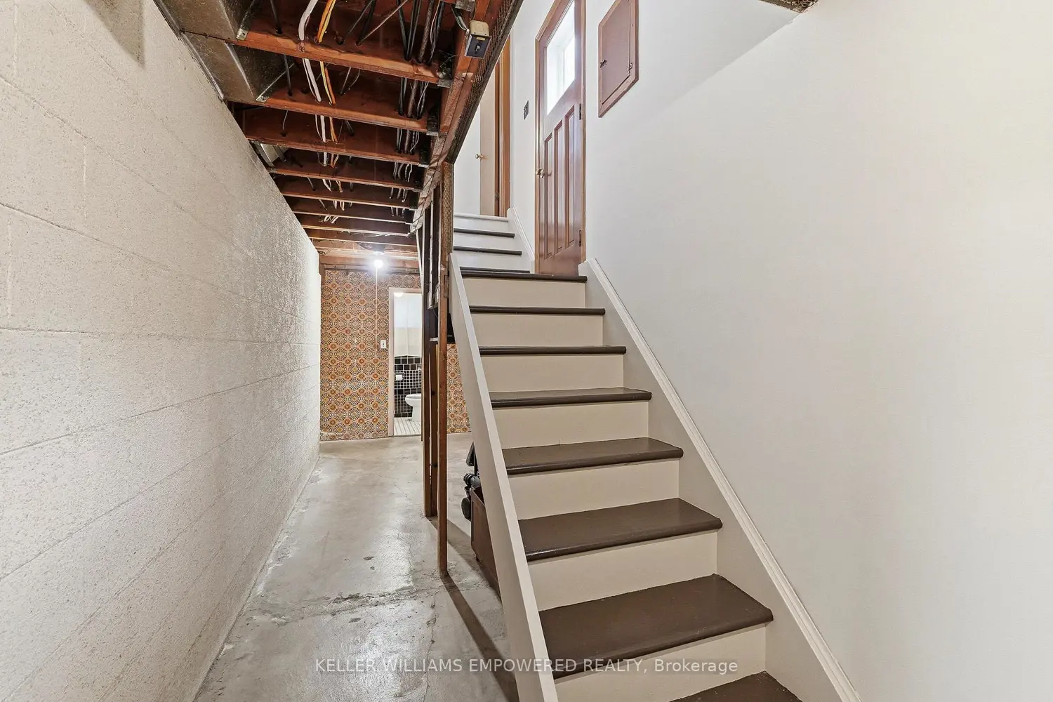 Additional image 12 of 28 East Drive