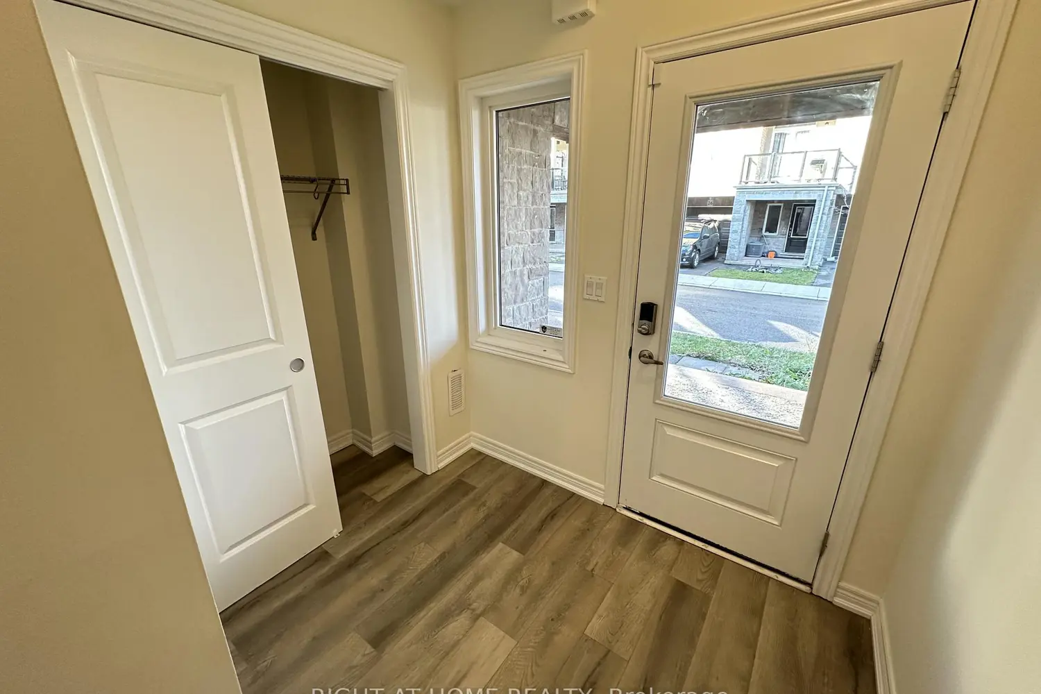 40 Zinfandel Drive 22 photo 3