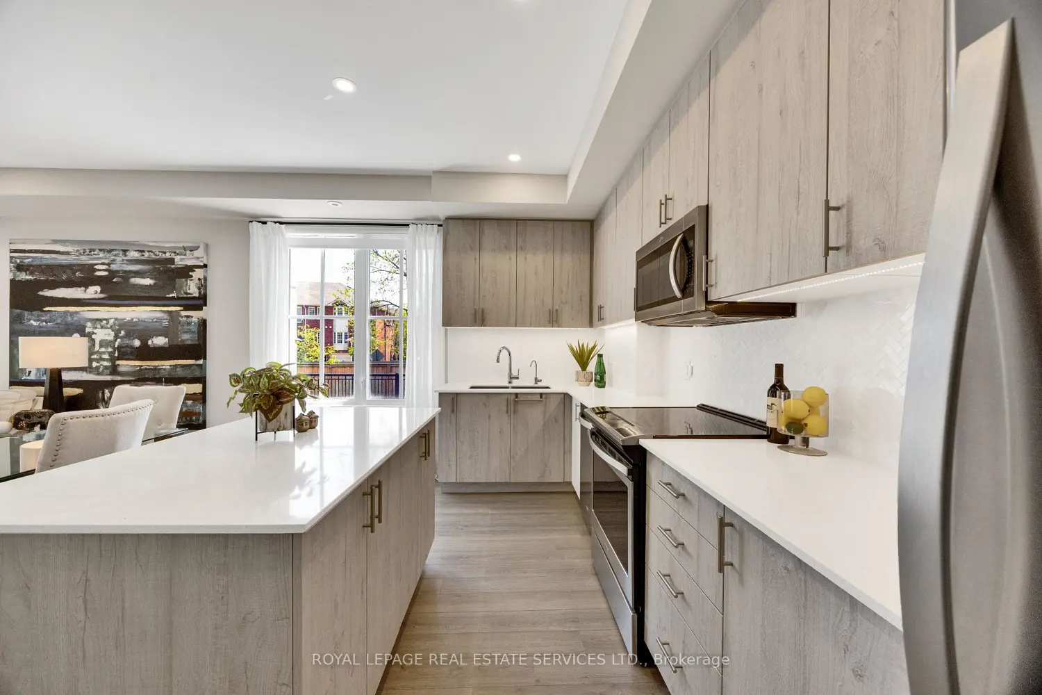 Additional image 5 of 1195 Gooseberry Lane 301