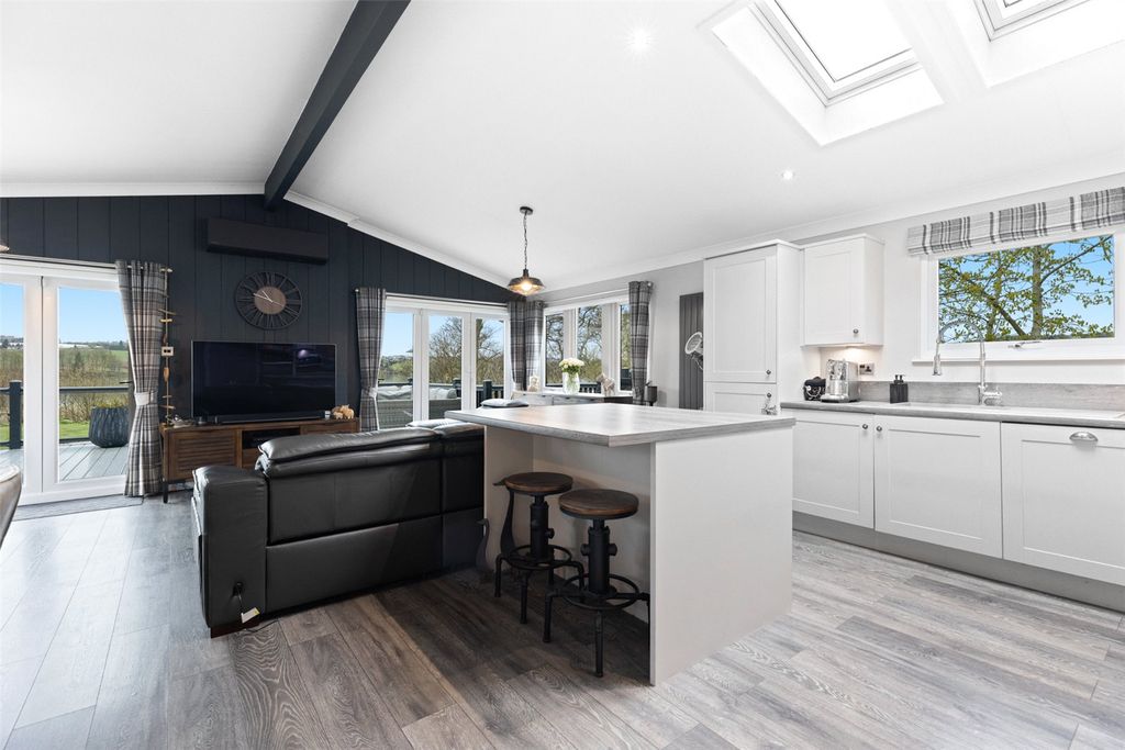 Additional image 8 of 3 bed bungalow for sale48 Marlee Gardens, Kinloch, Blairgowrie, Perth And Kinross PH10