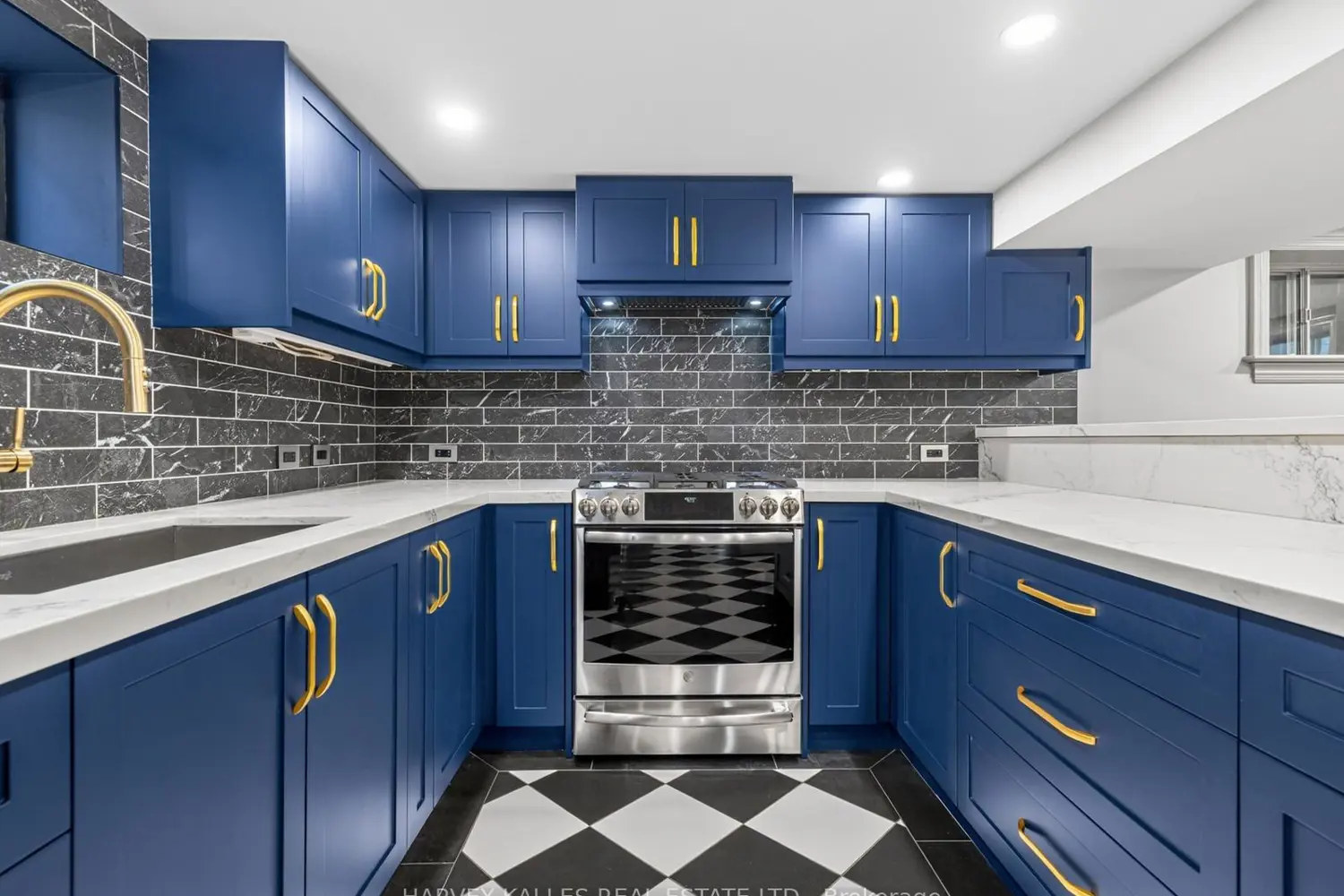 Additional image 15 of 17 Edinburgh Drive