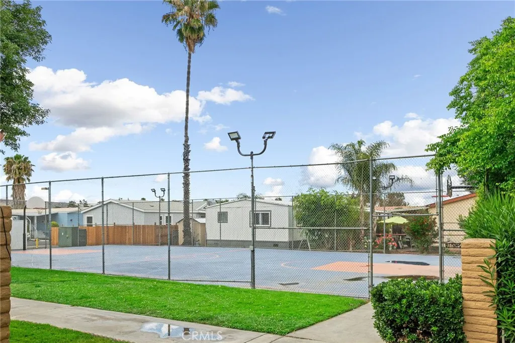 350 E San Jacinto Ave Unit 36, Perris, CA 92571