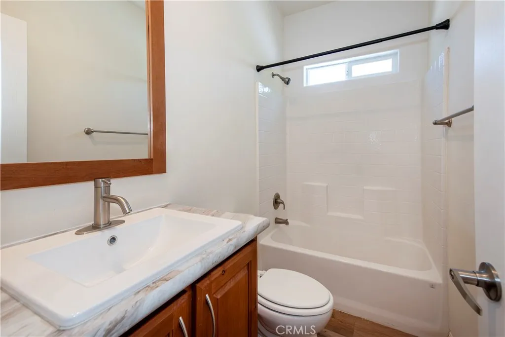 520 Pine Avenue Unit 22, Goleta, CA 93117
