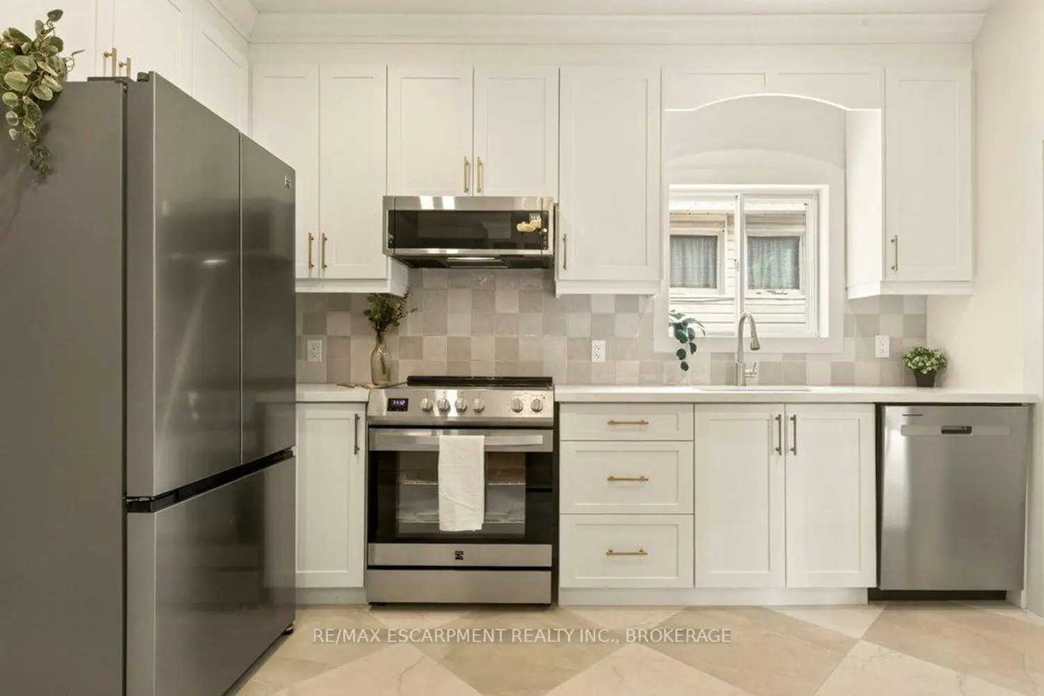Additional image 7 of 106 Grosvenor Avenue