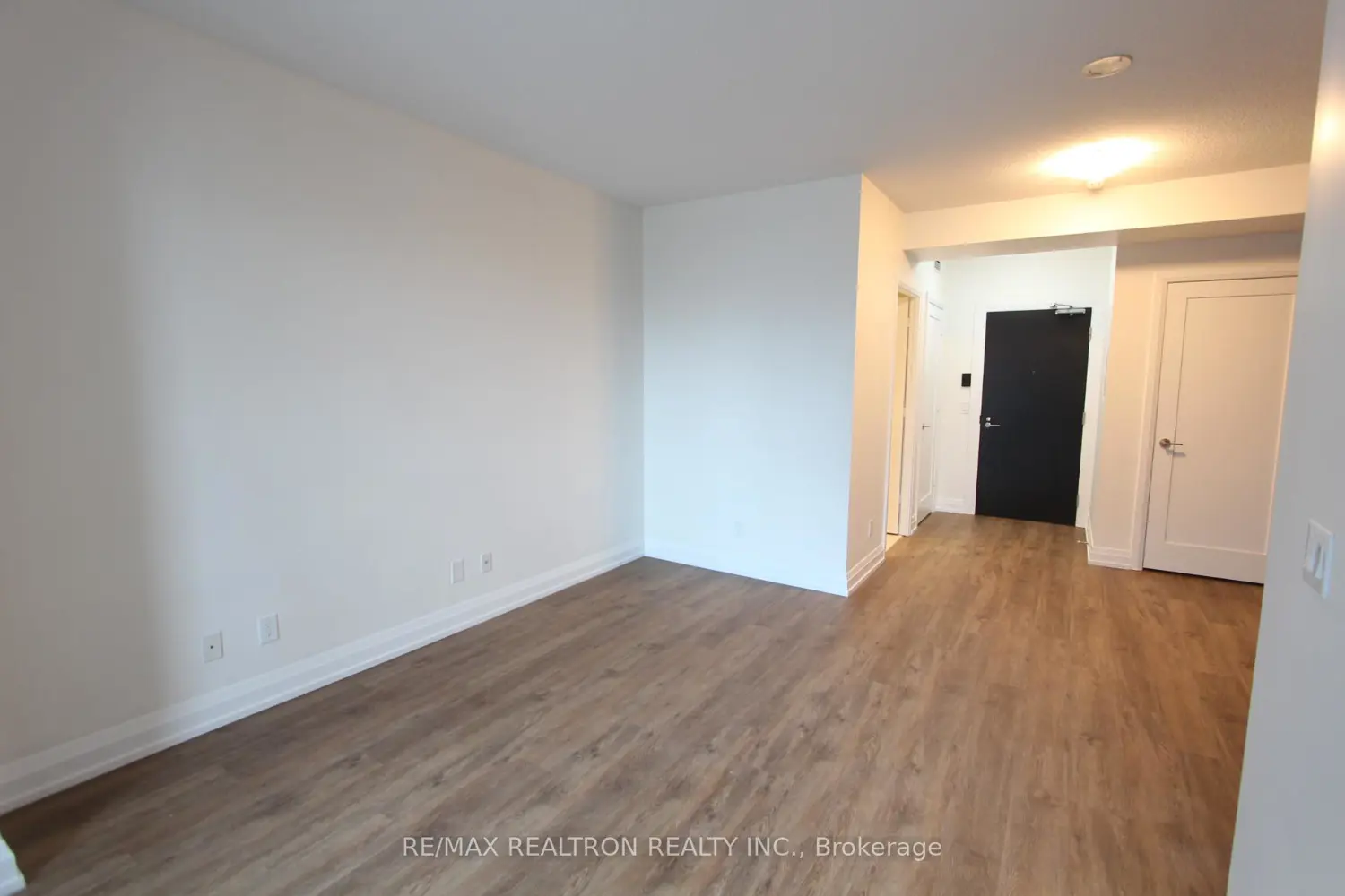 Additional image 12 of 2 Anndale Drive 1103