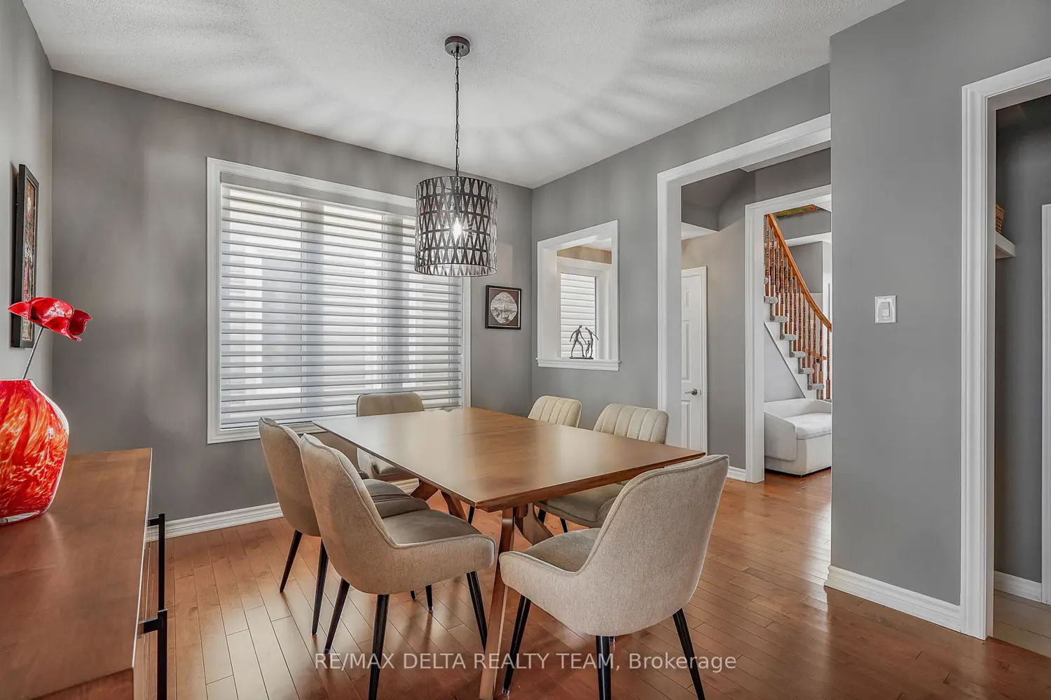 208 Serra Ridge photo 2