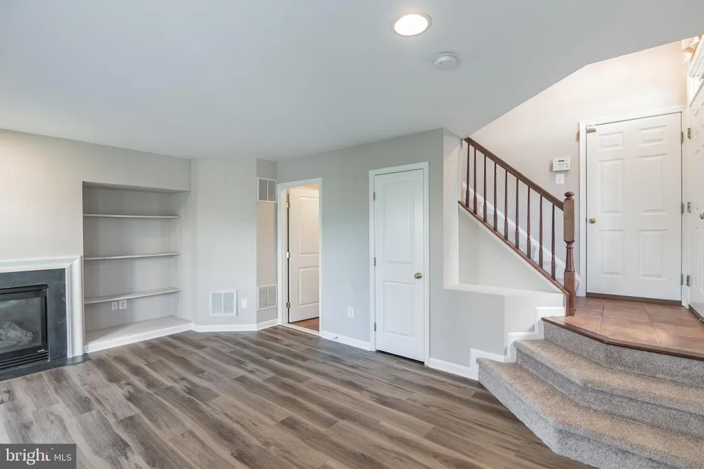 Additional image 12 of 9240 Cascade Falls Drive, Bristow, VA 20136