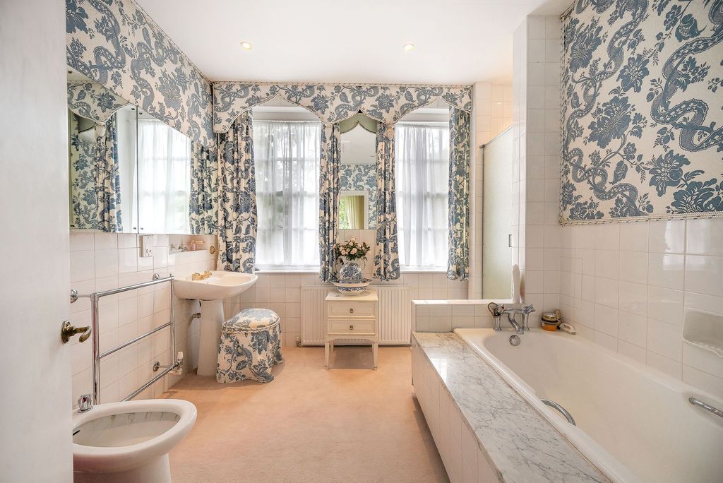 Additional image 13 of 4 bed detached house for saleChalk Lane, Epsom KT18