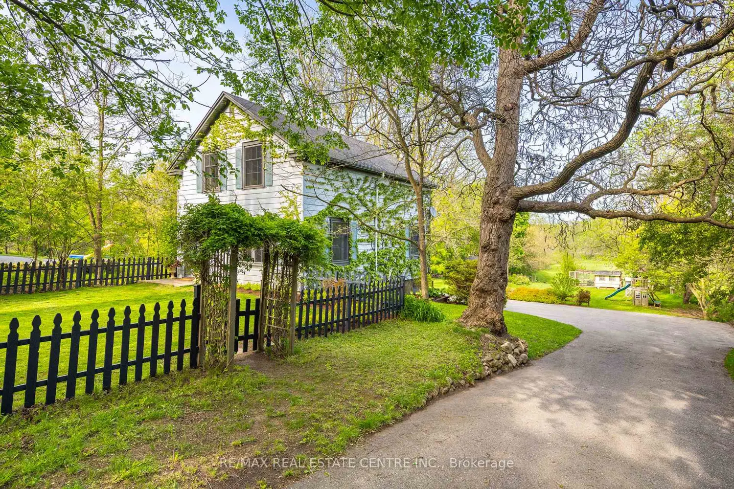 287 West River Road