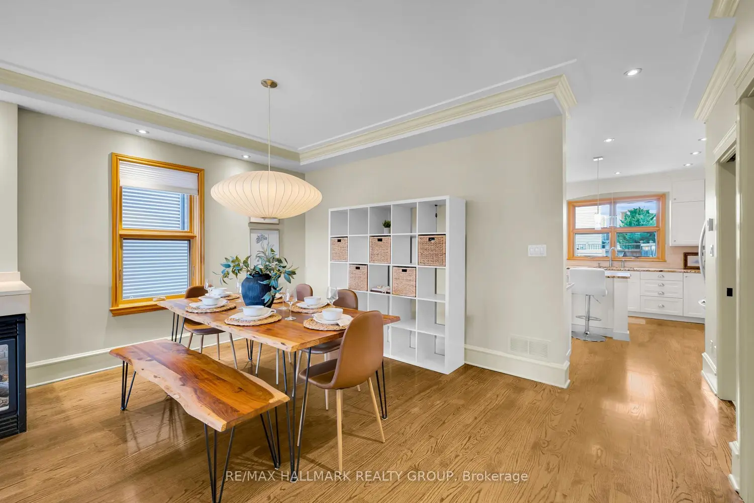 376 Winona Avenue photo 5