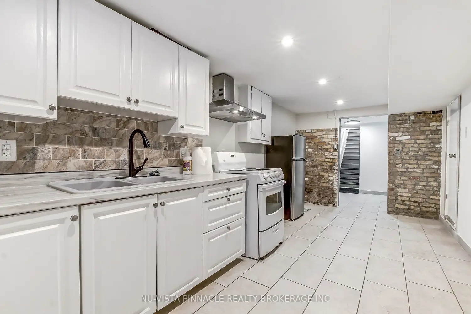 Additional image 12 of 727 Queens Avenue