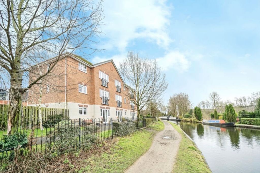 Additional image 16 of 2 bed flat for saleQuayside Walk, Dudley DY2